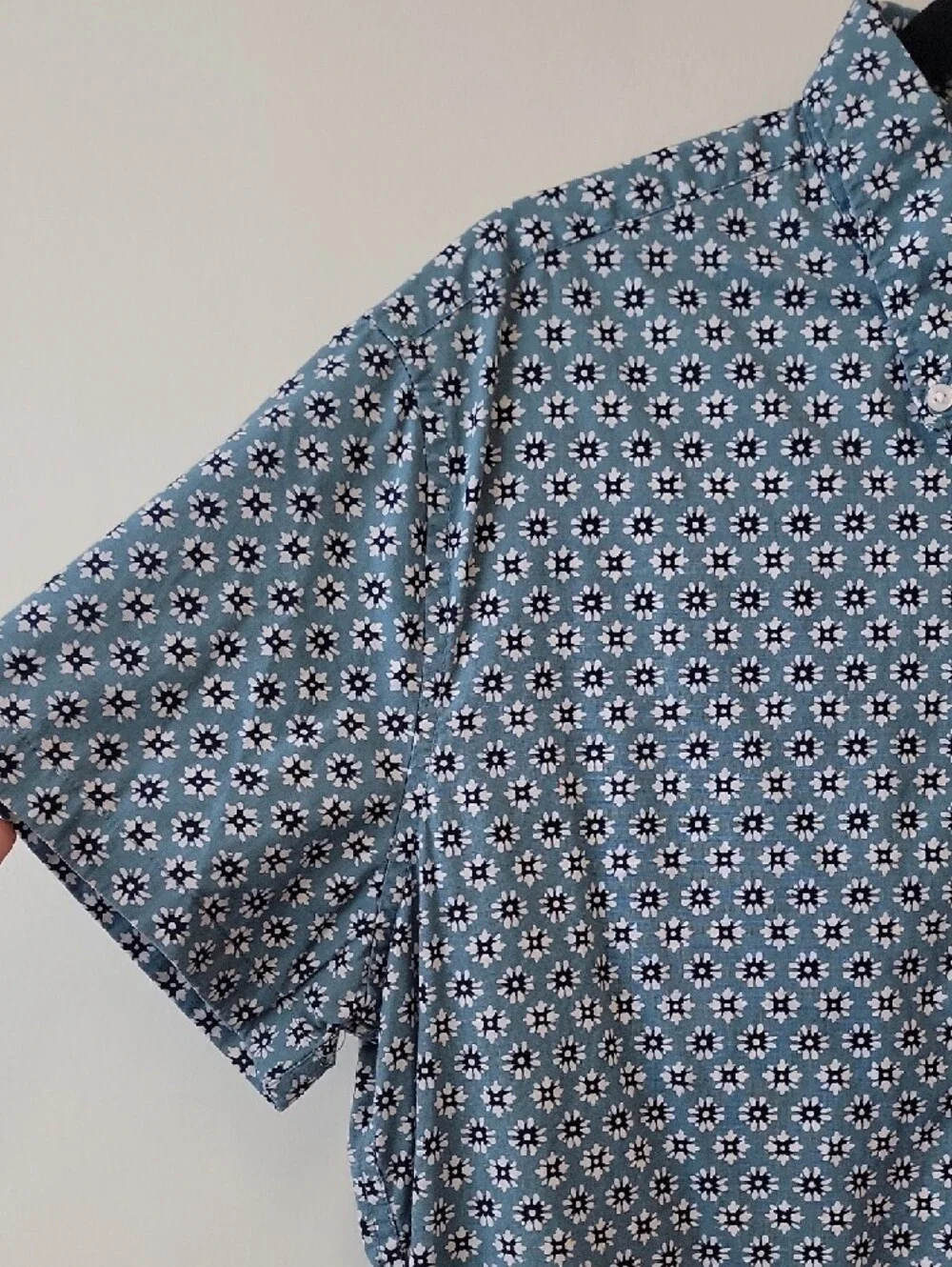 J. Crew Light Blue Short-Sleeve Button-Down Shirt with White Floral Print - Picture 4 of 9
